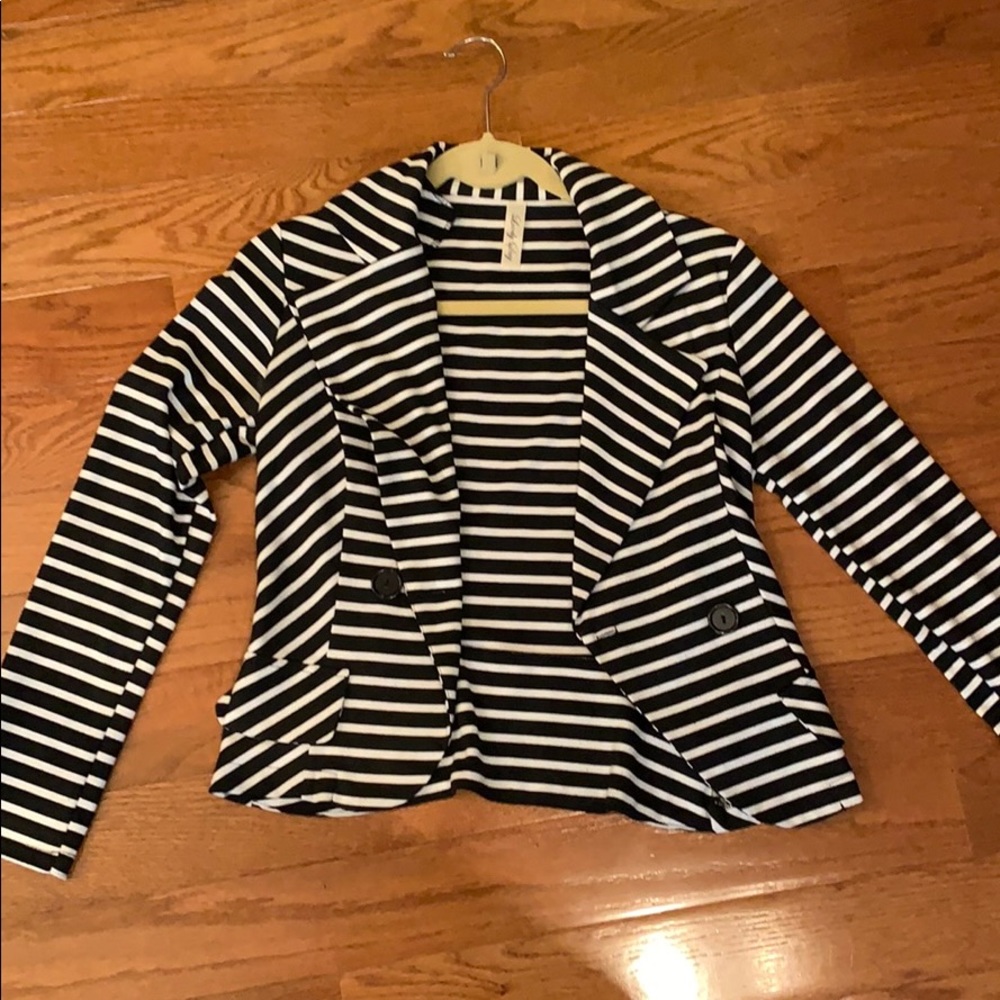 Black & white blazer